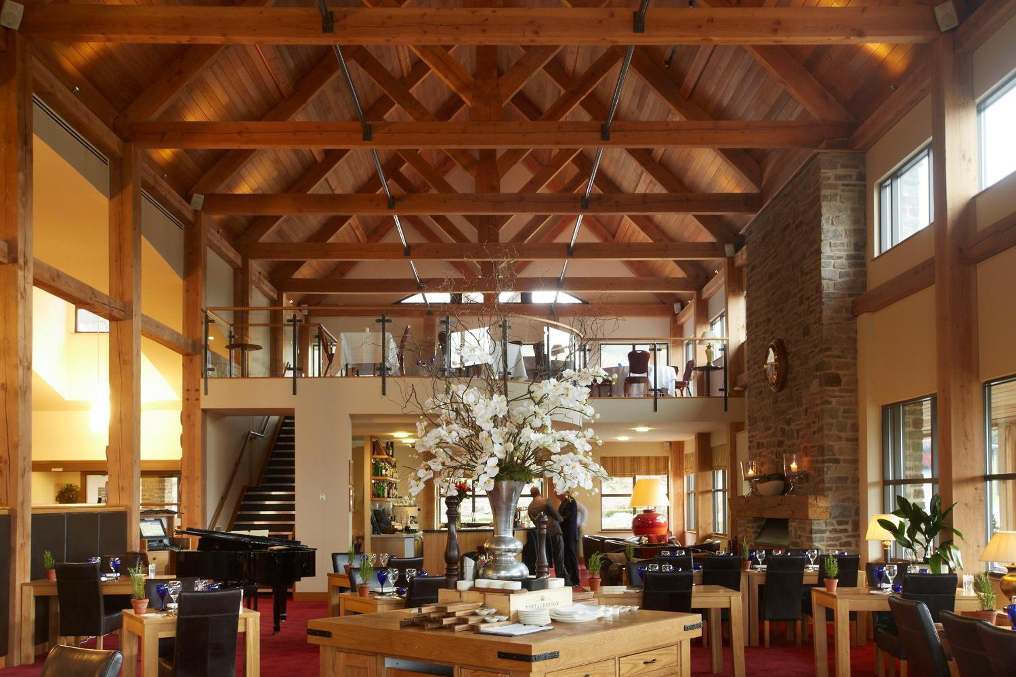 Hunter Lodges By Celtic Manor Newport  Zewnętrze zdjęcie